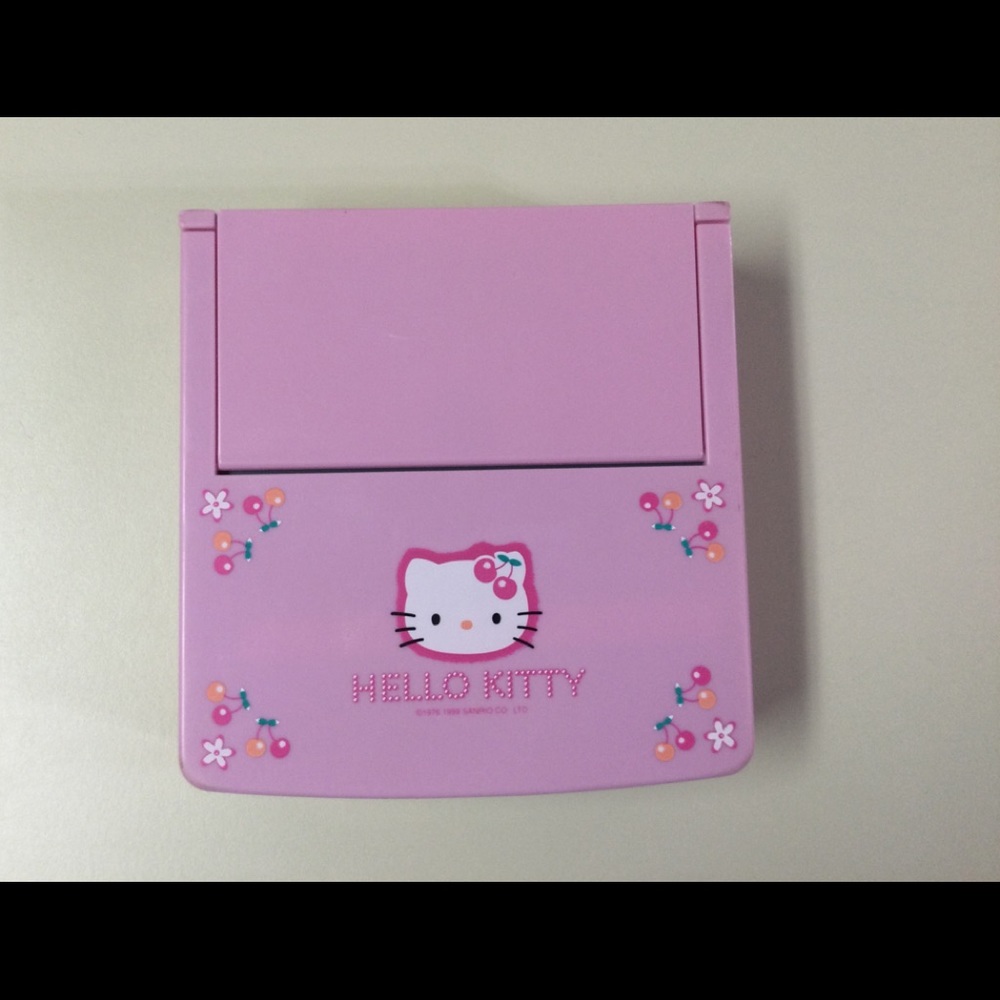 Hello Kitty Mirror Makeup/Jewelry Chest